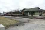 LAL 433 passing the depot, now a restaurant